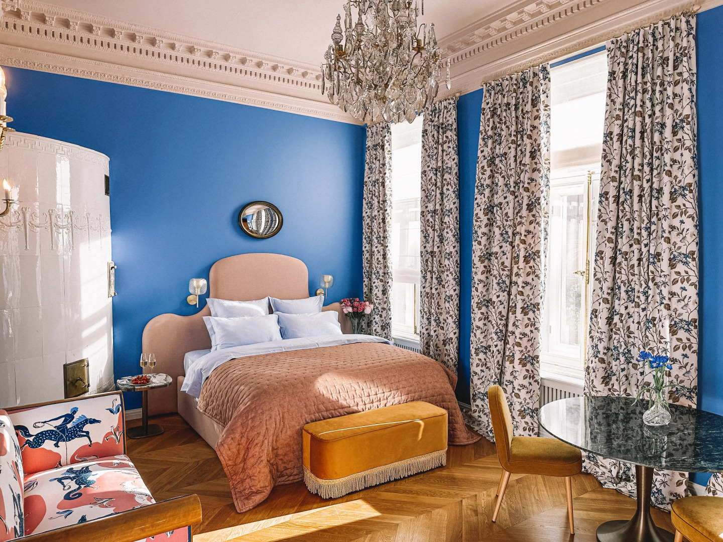 Апартаменты Эксклюзивная квартира Уголок Парижа