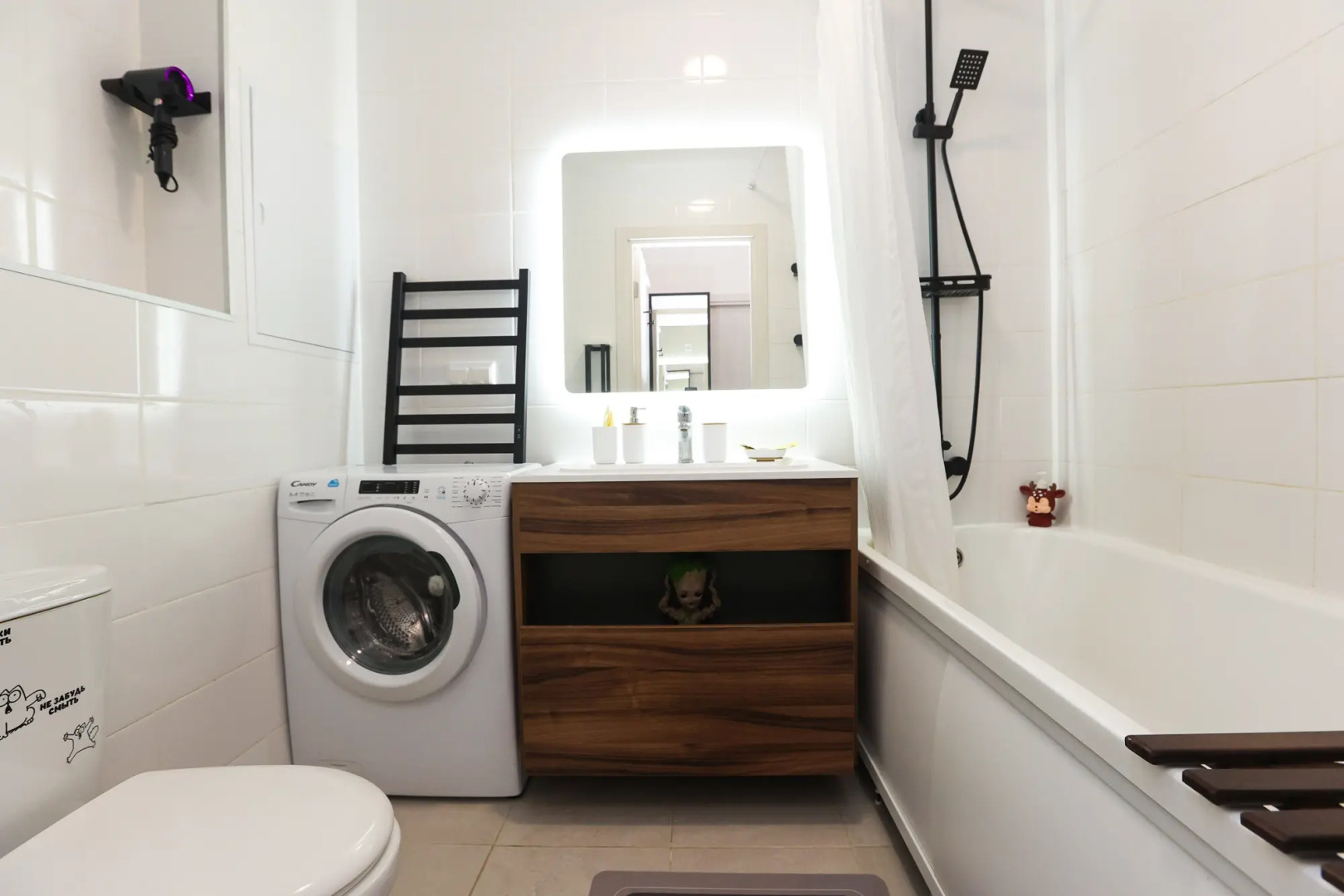 Квартира Мондриан от Home24