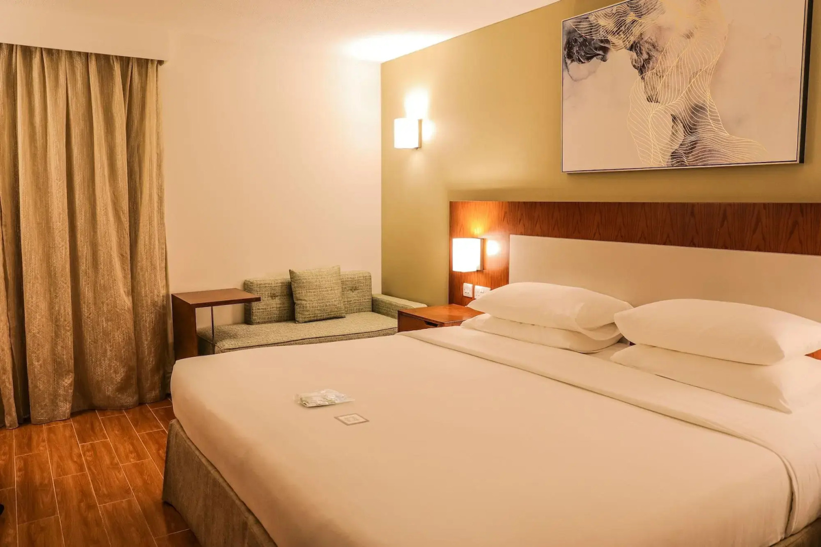 Отель Dhafra Beach