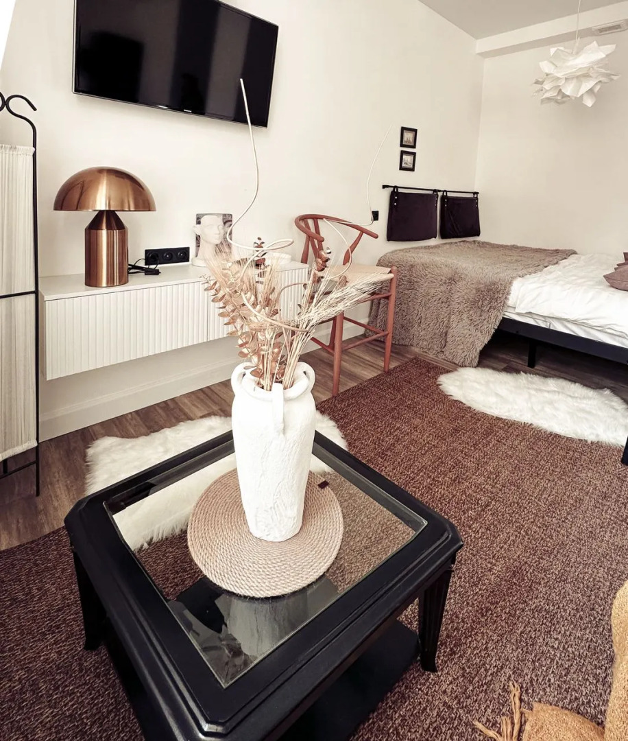 Квартира В. Первомайская