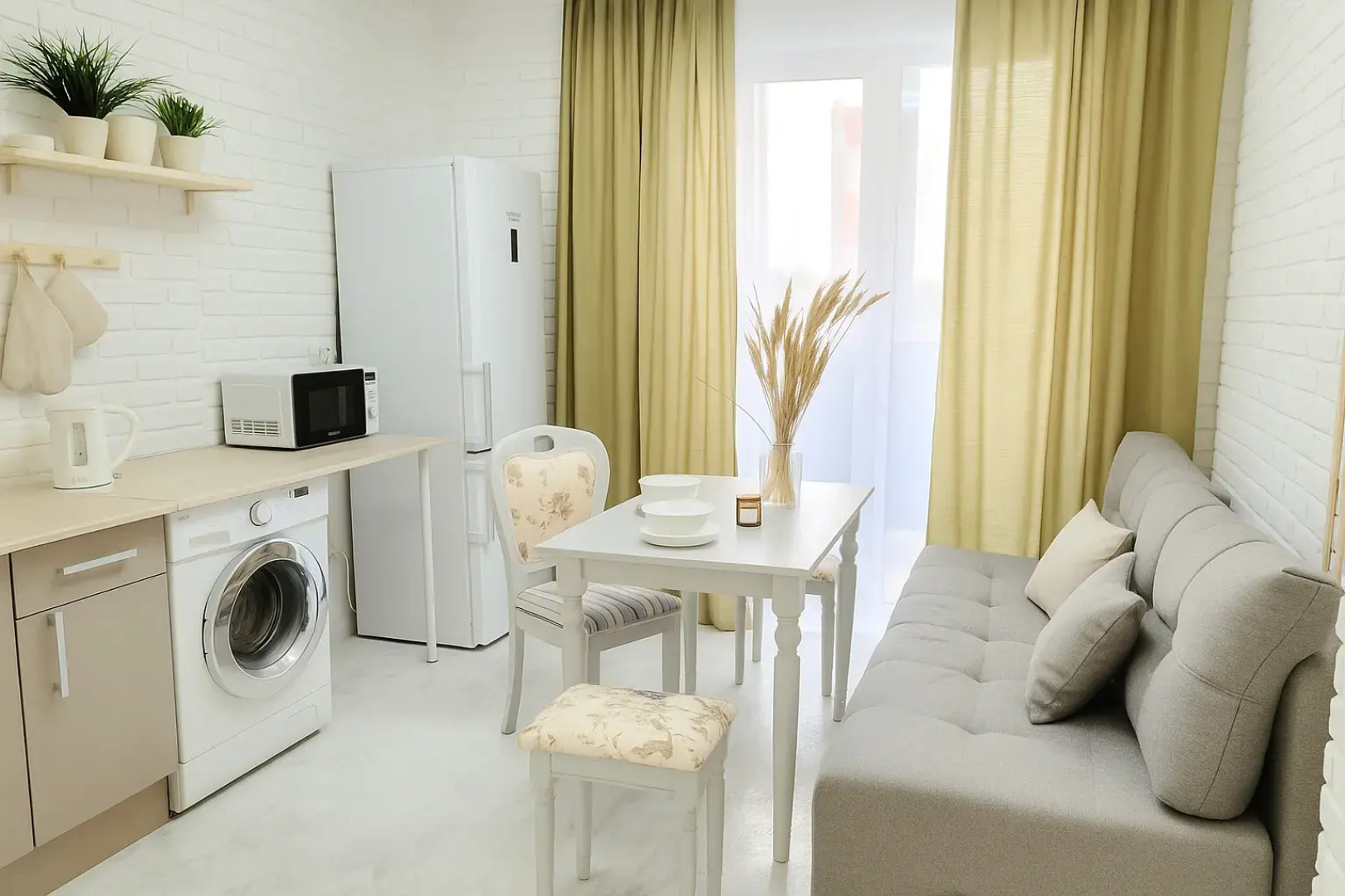 Квартира Неотель в доме бизнес-класса рядом Северный мост, парк Дельфин