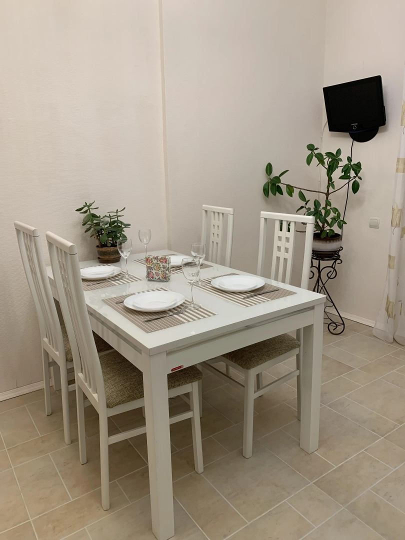 Апартаменты Генерала Лизюкова 61В