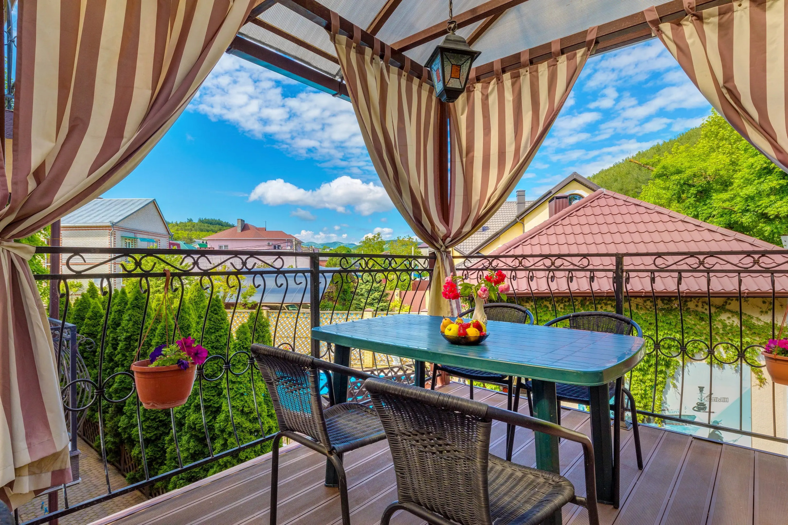 Отель Ашамба