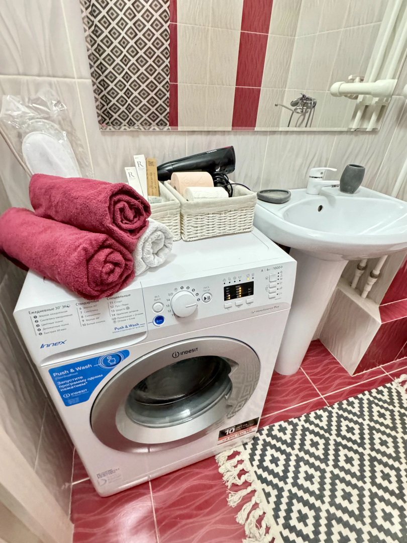 Апартаменты На Крестинского 35