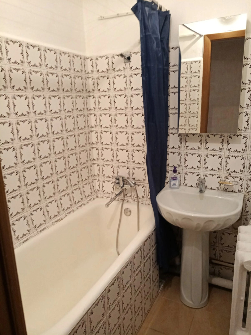 Квартира 3-х комнатная Квартира Рядом с Центром