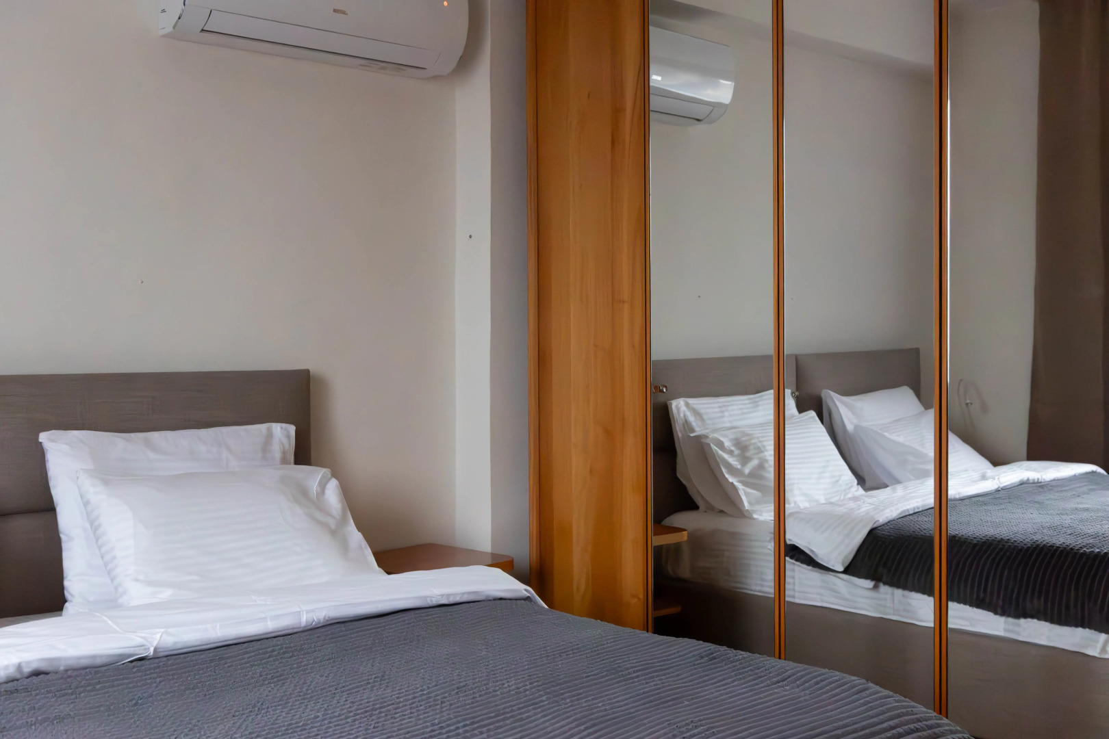 Квартира двухэтажная трешка с мансардой у метро Войковская. Гостемания