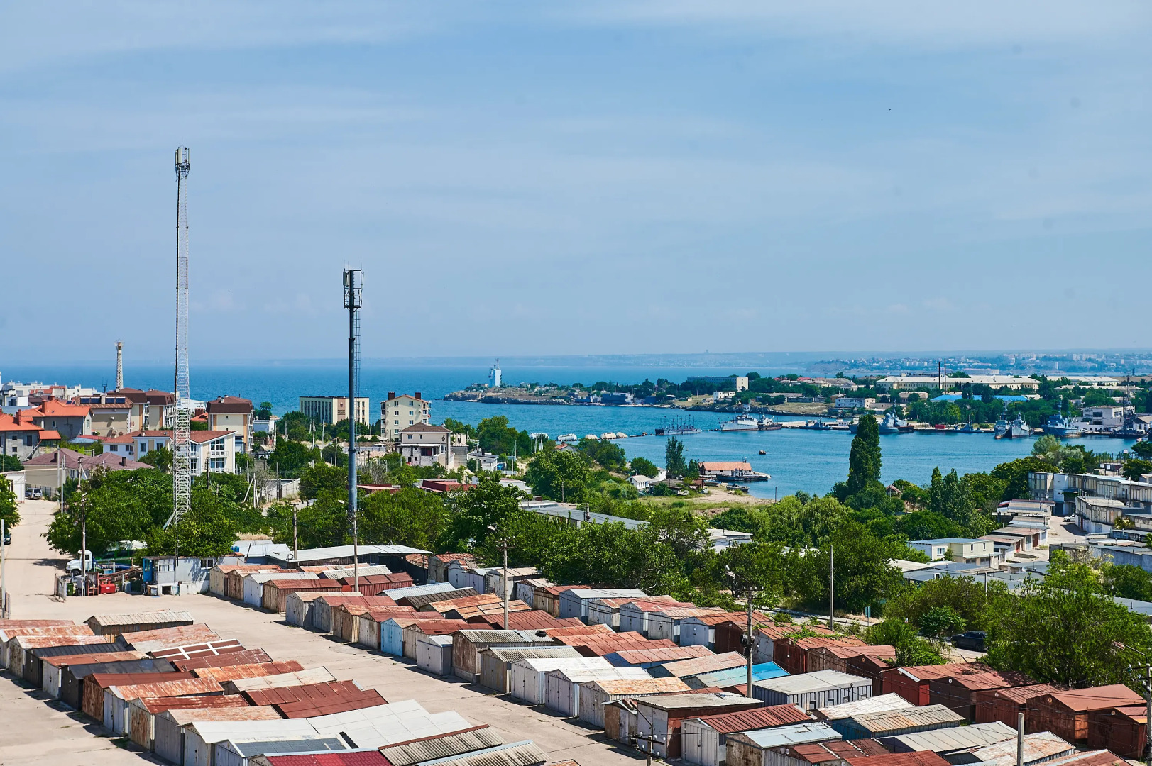 Квартира Апартаменты у Парка Адмирала Фадеева 46б