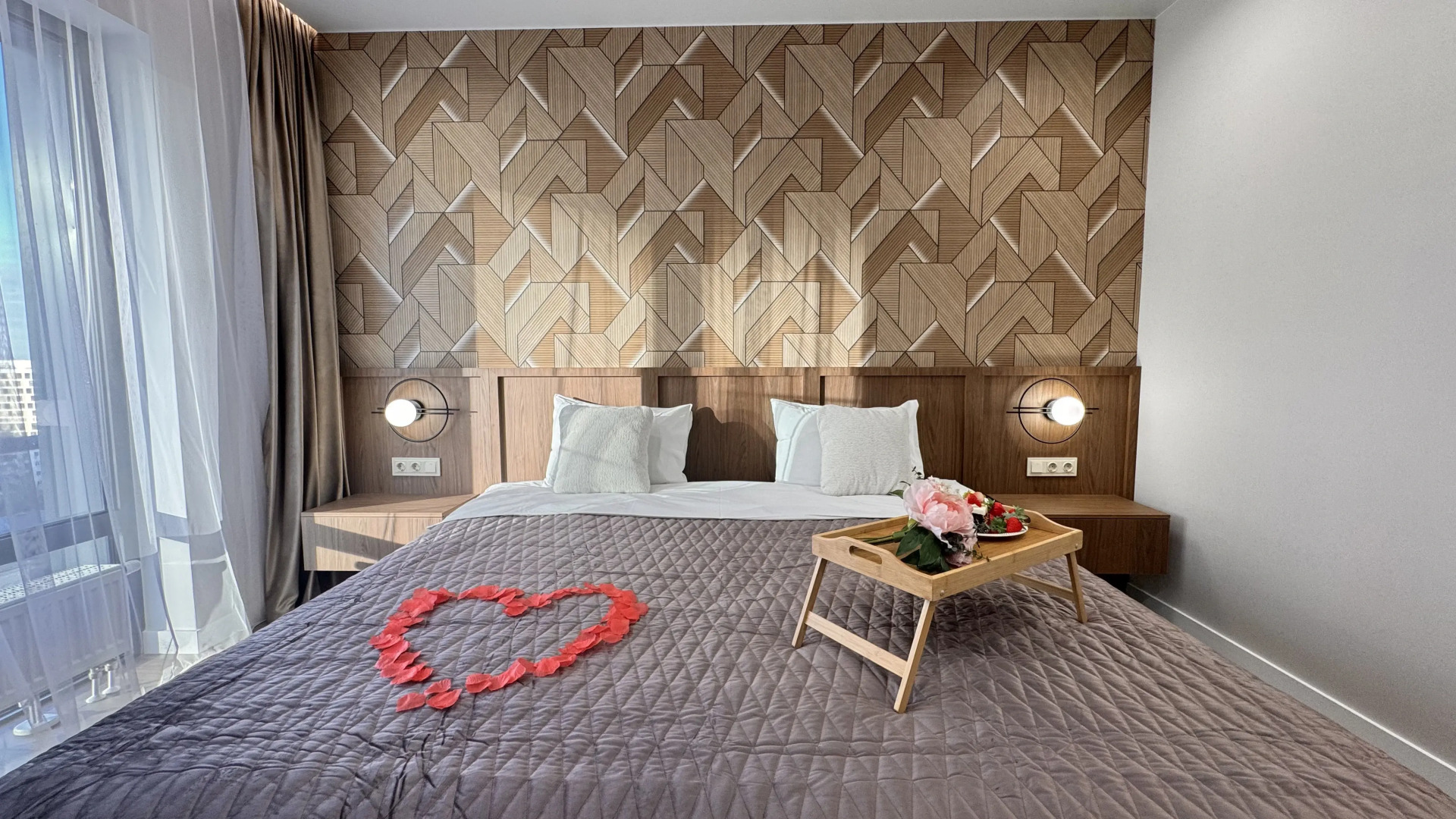 Апартаменты с Изумительным Видом ВыДома в Авторском Квартале Машаров