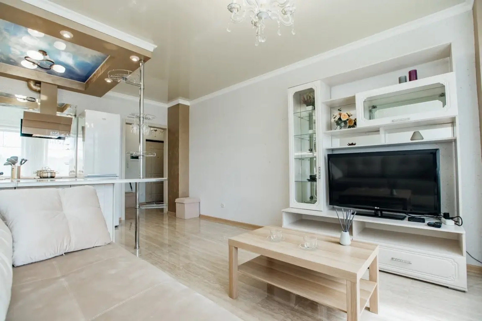 Апартаменты Однокомнатные Комфорт на Маршала Жукова 23А 5/12