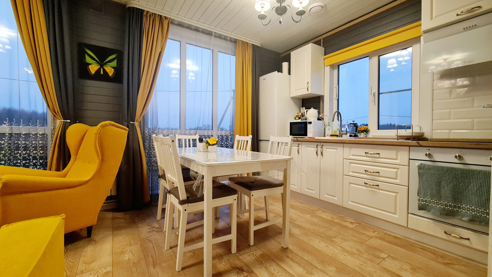 Частный дом Желтый Зал