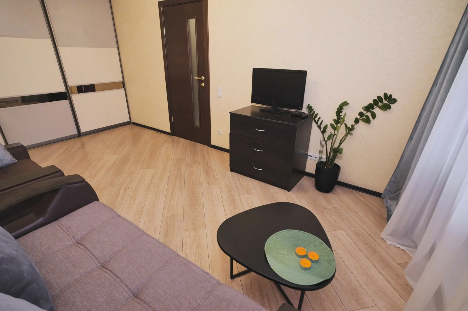 Апартаменты Мещера Огоньки - 2к квартира у метро Стрелка