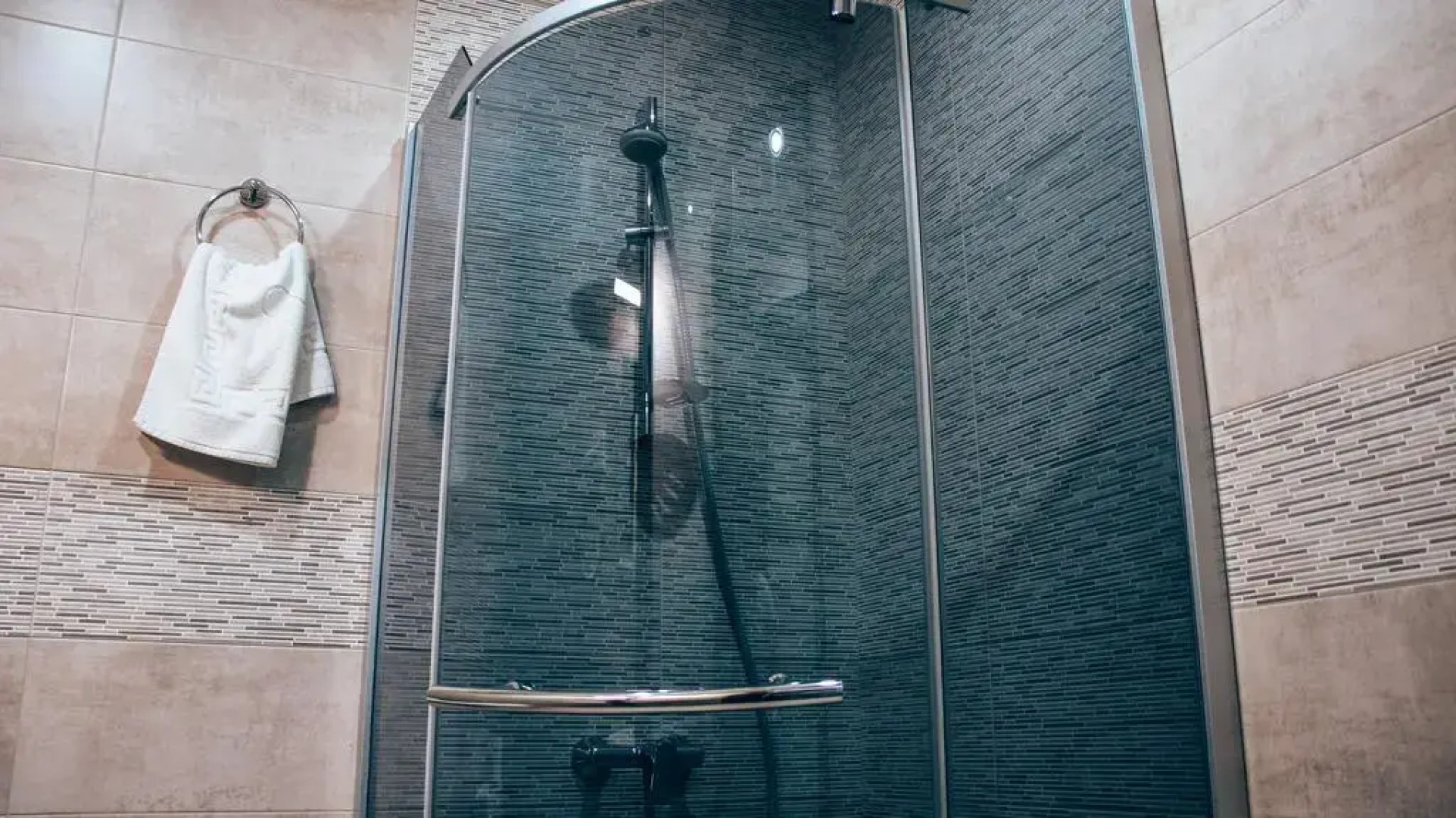 Отель Alaverdi Palace