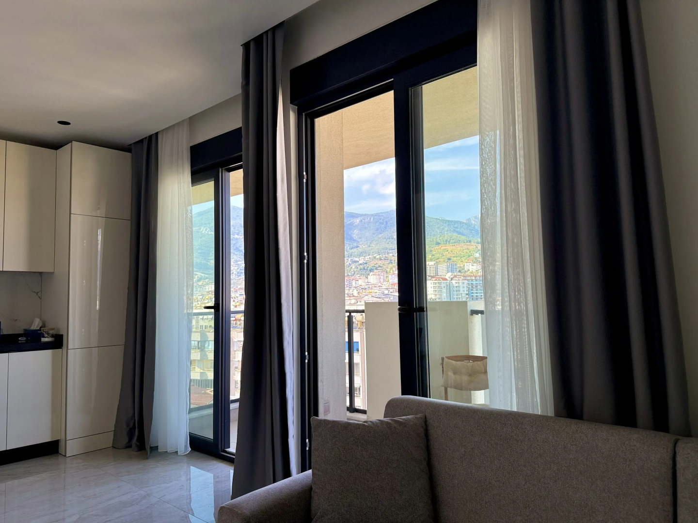 Апартаменты SA Apartments Spacious 2bd Duplex