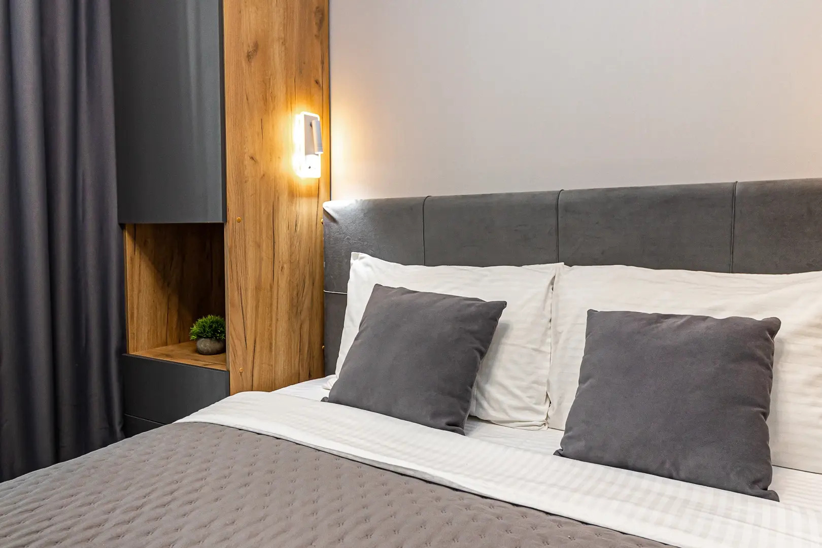 Квартира 2 Ночи на улице Автолюбителей 1Г/2