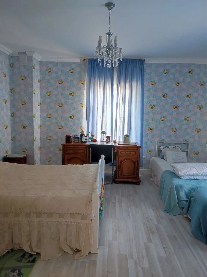 Апартаменты на 2 этаже коттеджа