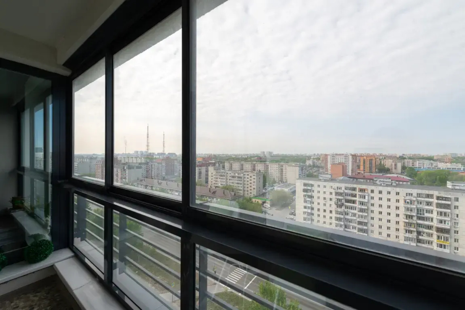 Апартаменты Novin House Contrast Home