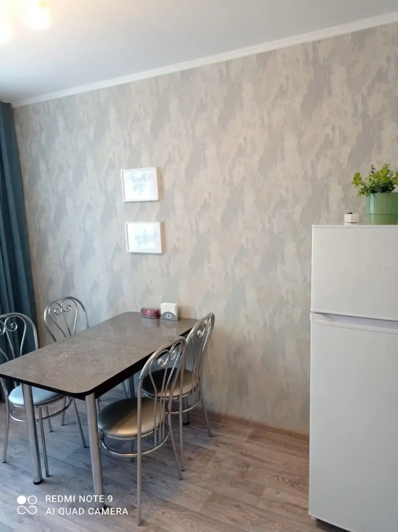 Апартаменты на Суркова