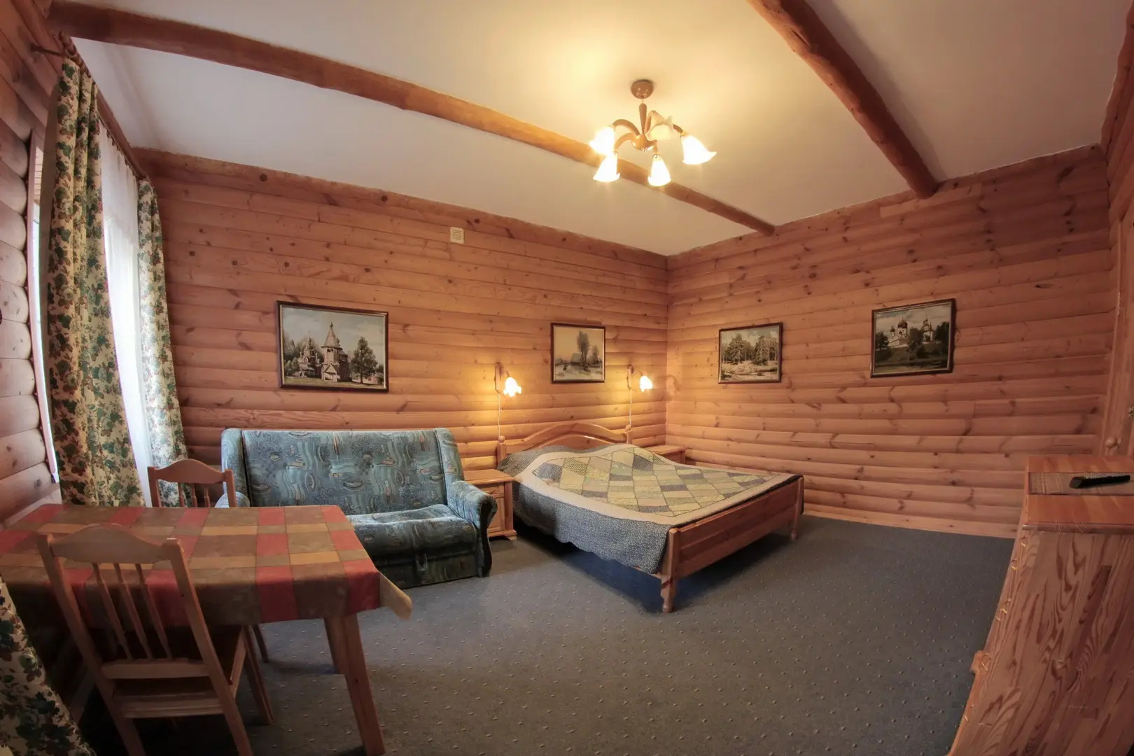 Гостевой дом Русская изба с баней