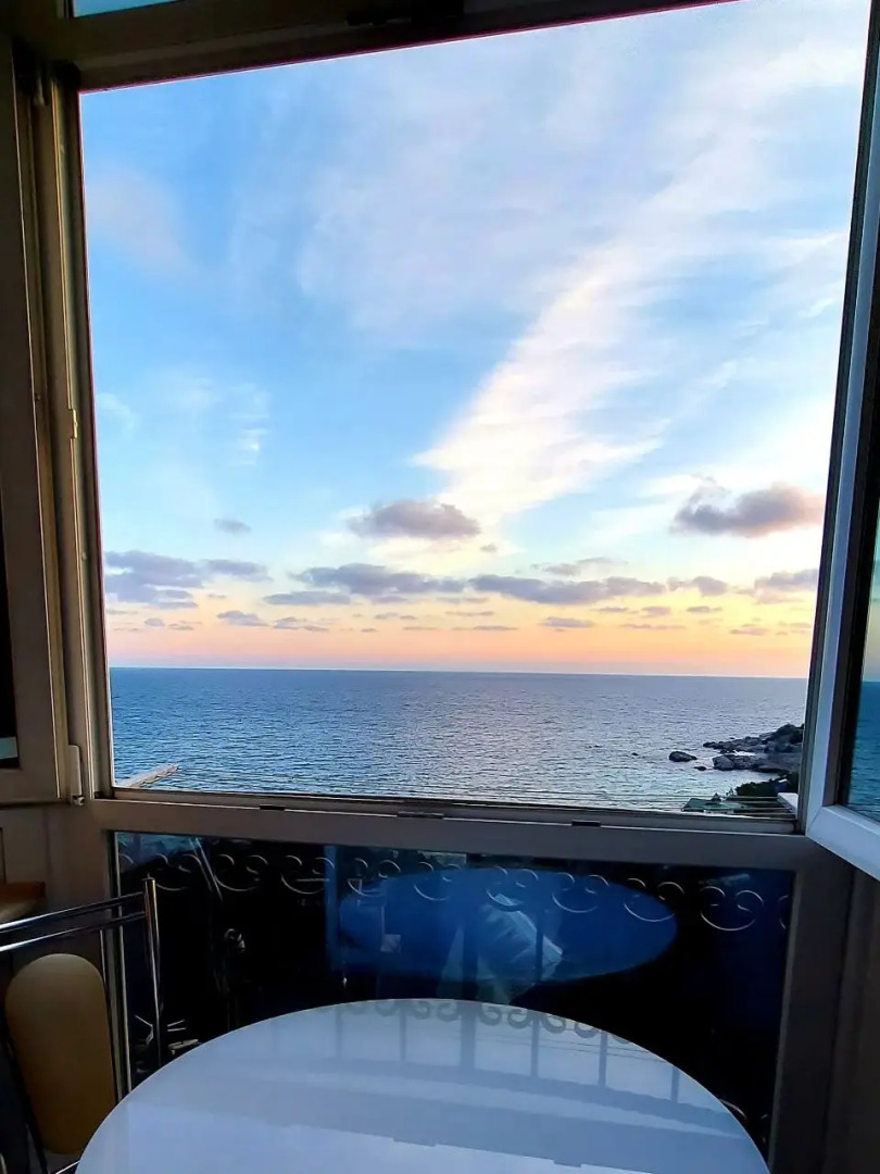 Апартаменты Лазурный Батилиман возле пляжа вид на море