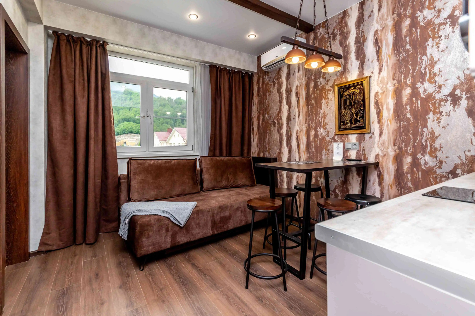 Апартаменты Море Апартаментов на Эстонской 37/3-3