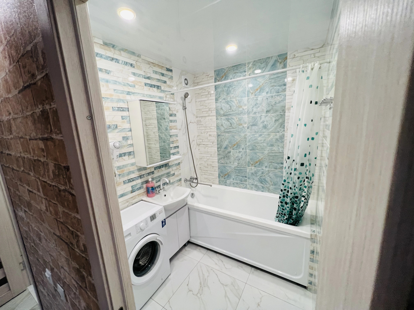 Квартира Двухкомнатные апартаменты у ТЦ РИО Иваново