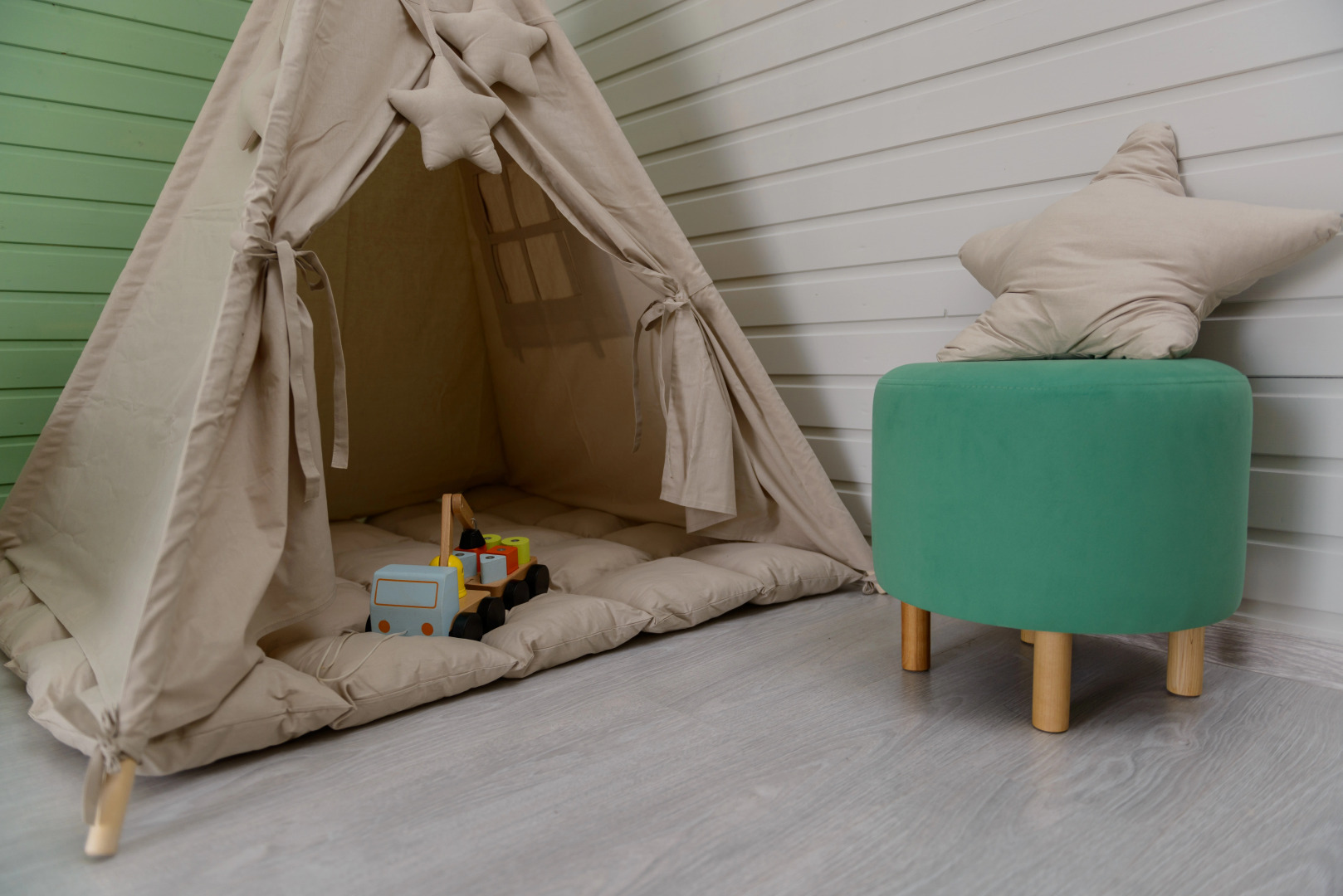 Частный дом Simple Life Home 232