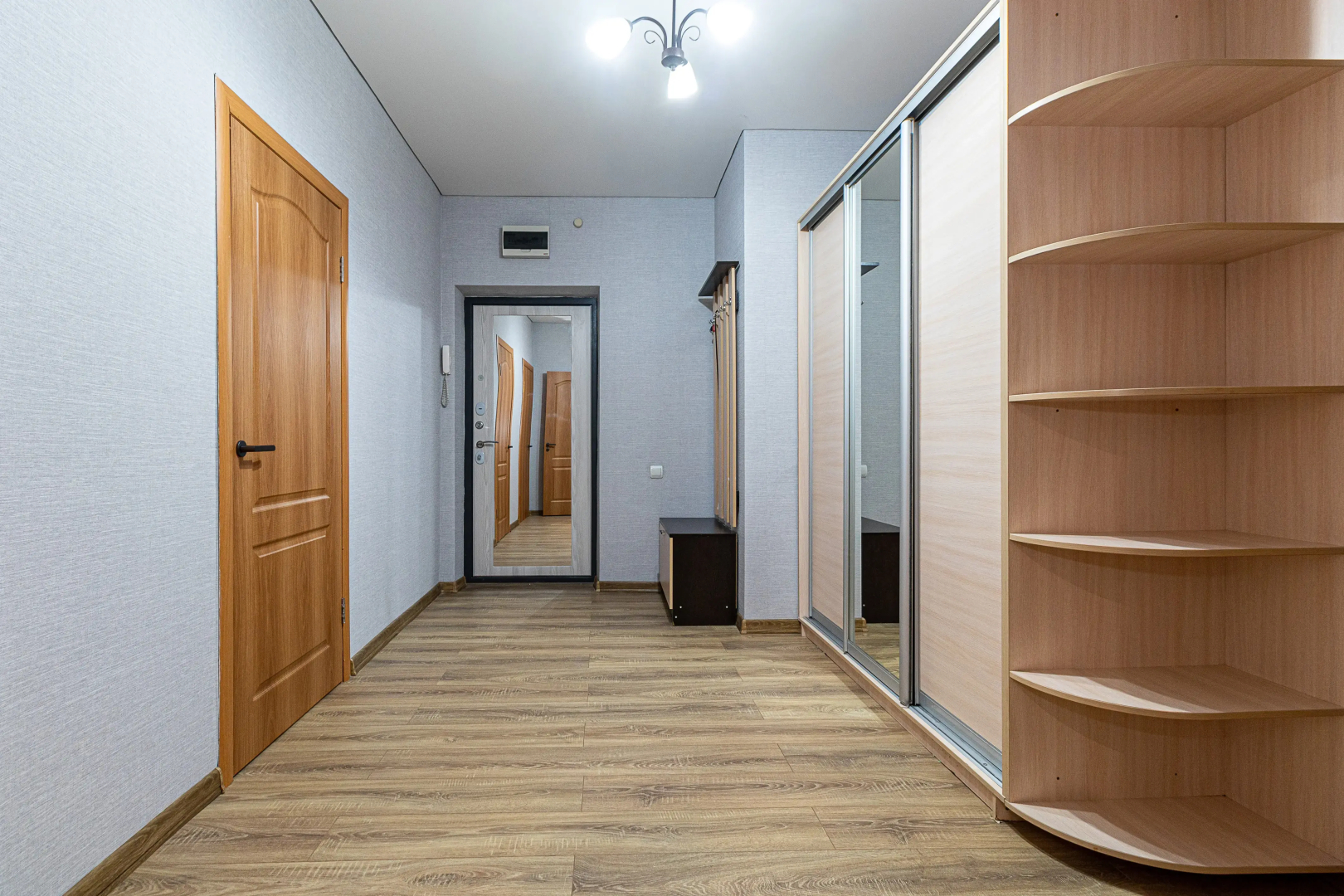 Квартира Двухкомнатная рядом с парком Галицкого