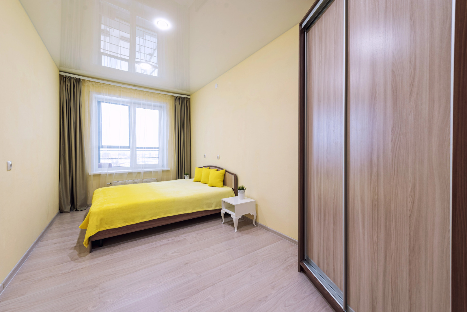 Апартаменты SC Ostrovskogo 93D 23fl