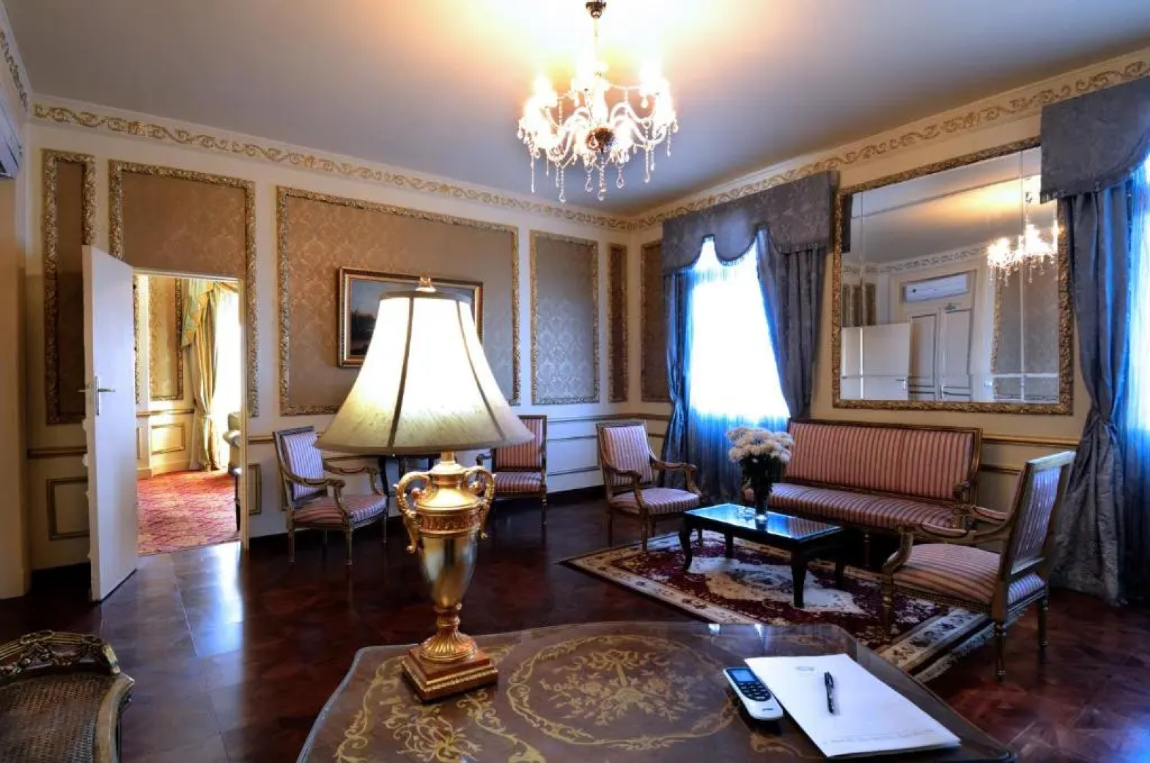 Отель Windsor Palace Luxury Heritage Hotel Since 1902