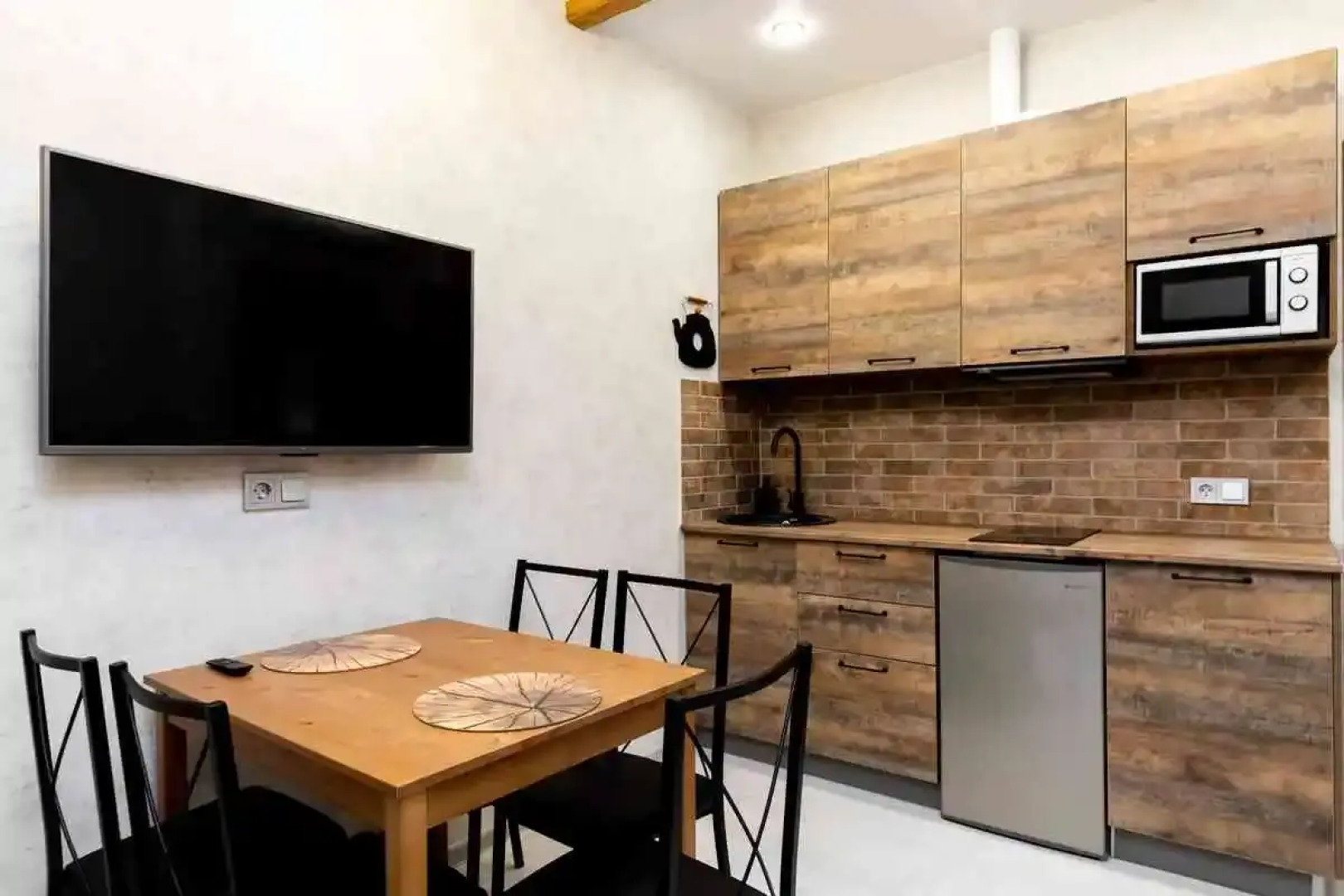 Апартаменты Море Апартаментов на Эстонской 37/3 - 4