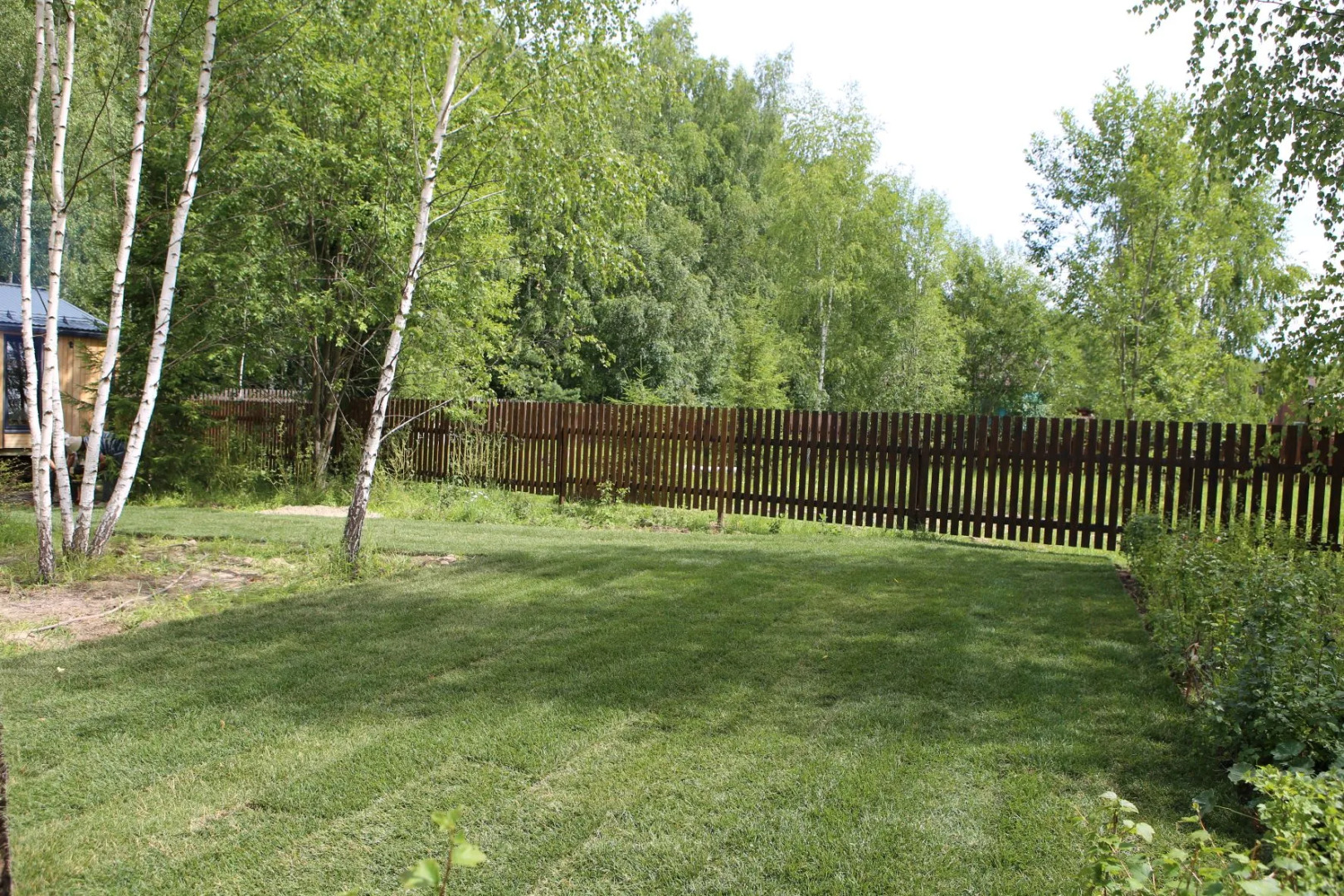 Частный дом Iris House