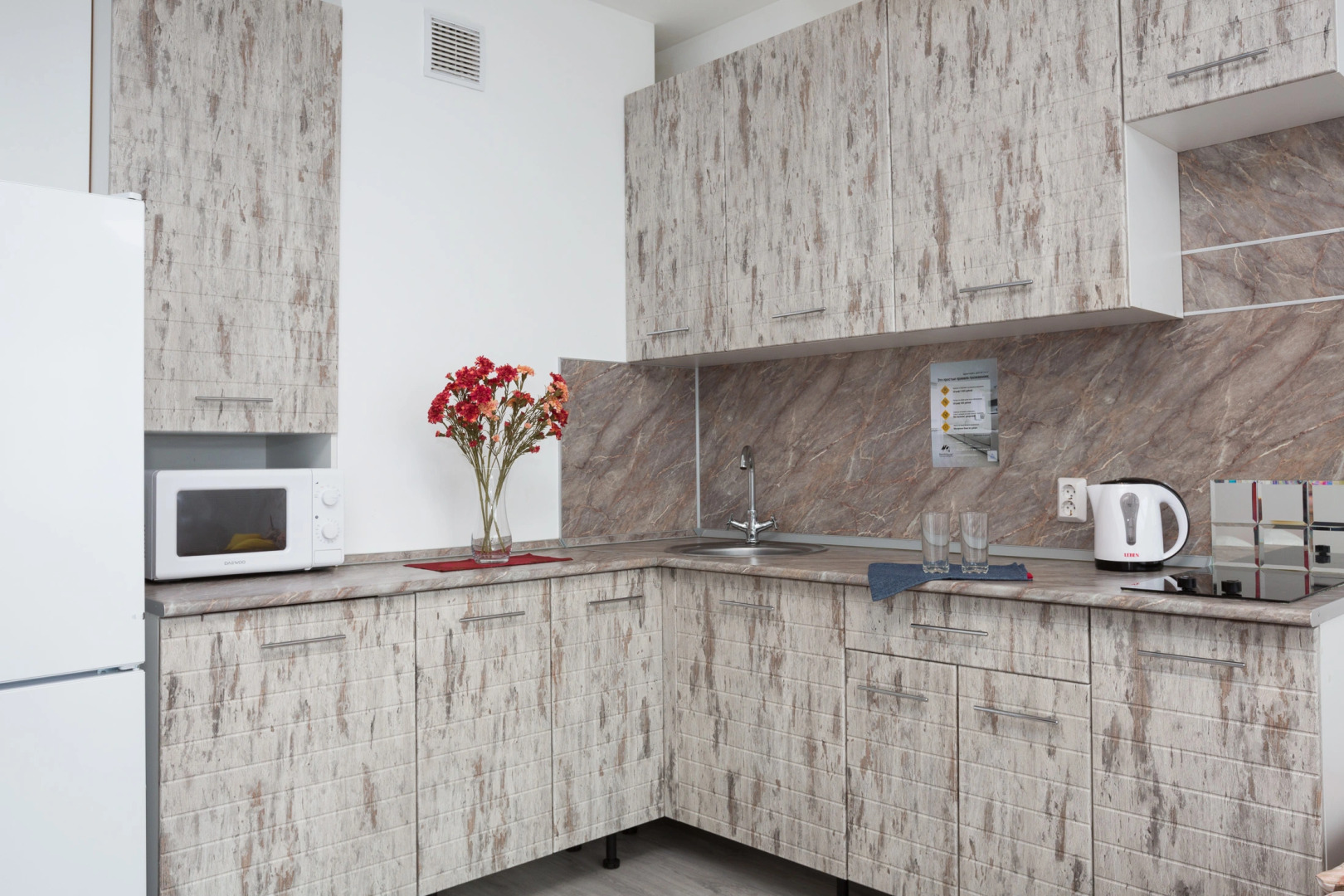 Апартаменты-студия Dayker City Apartments на Шейнкмана