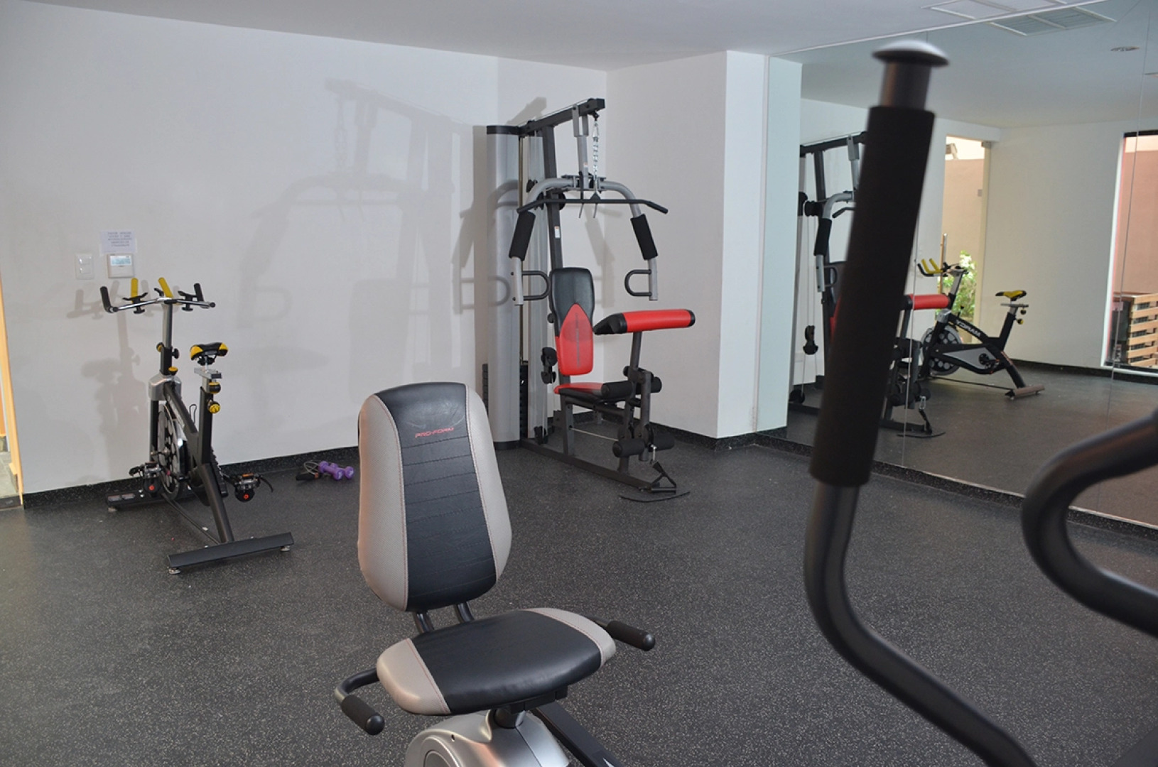 Апартаменты Business Gym and Pool