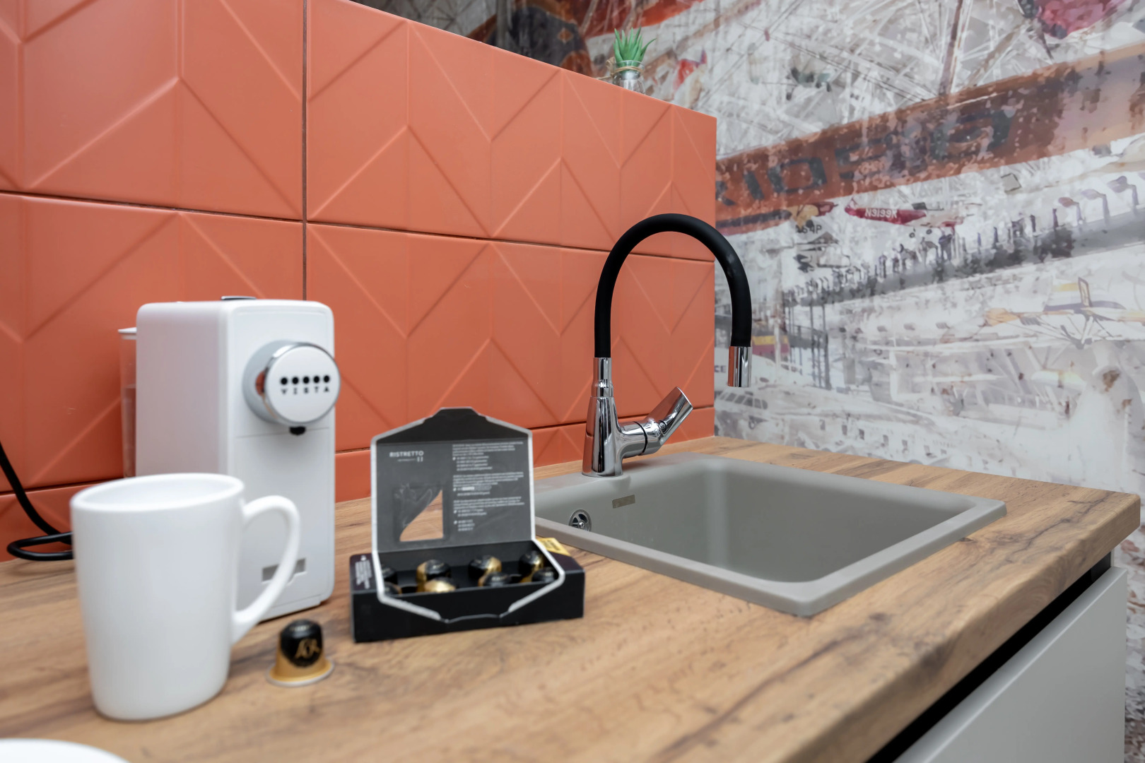 Квартира яркая стильная умная