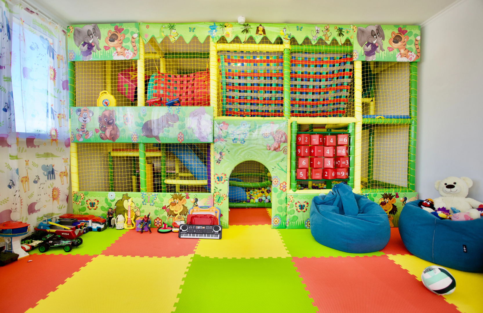 Отель «FAMILY RESORT BAMBORA»