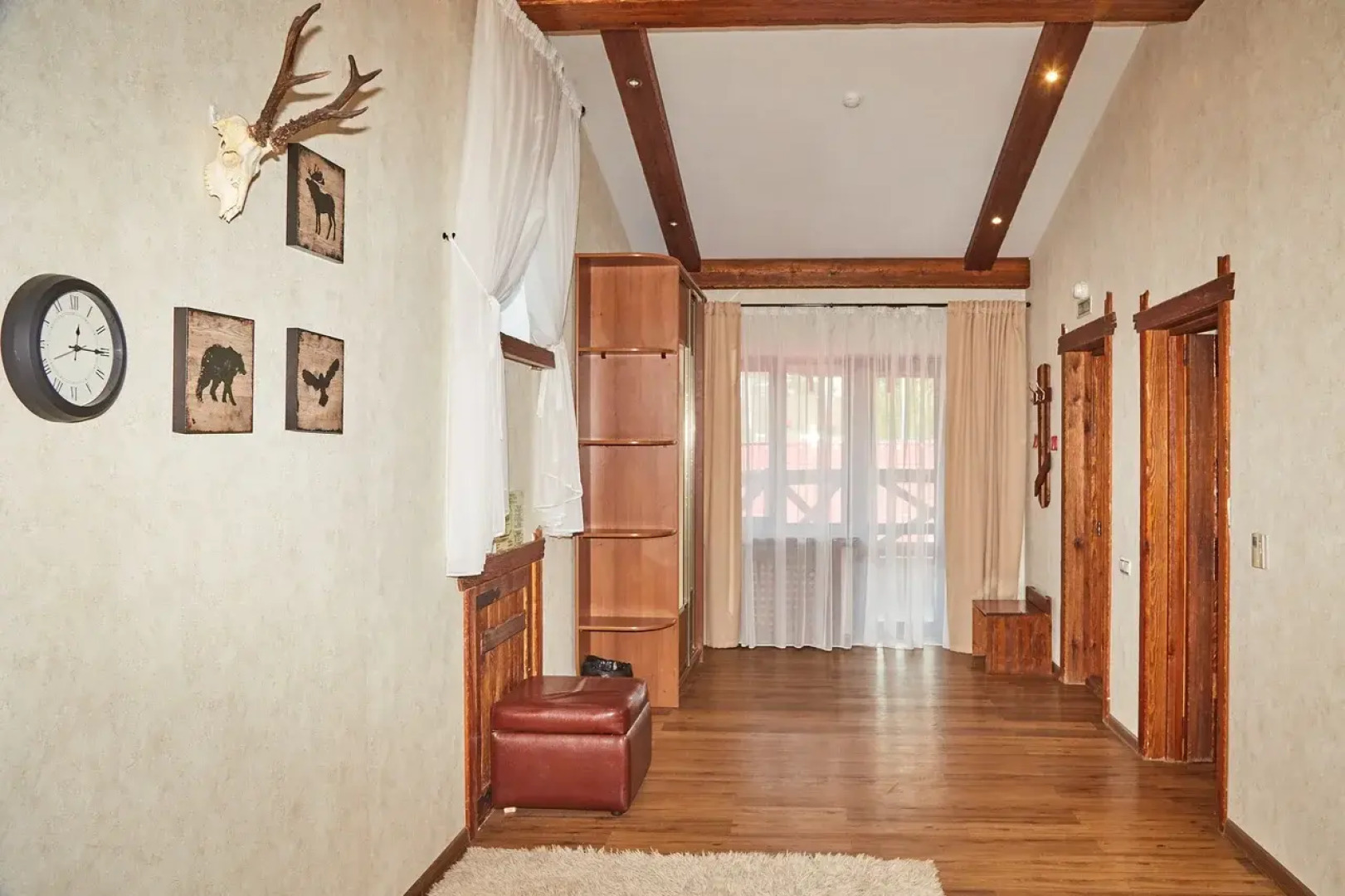 Отель Ловчий Плюс