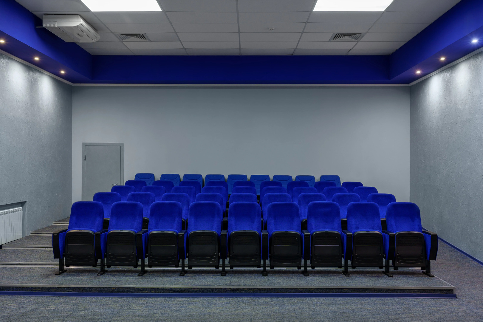 Отель Cronwell Park Ника