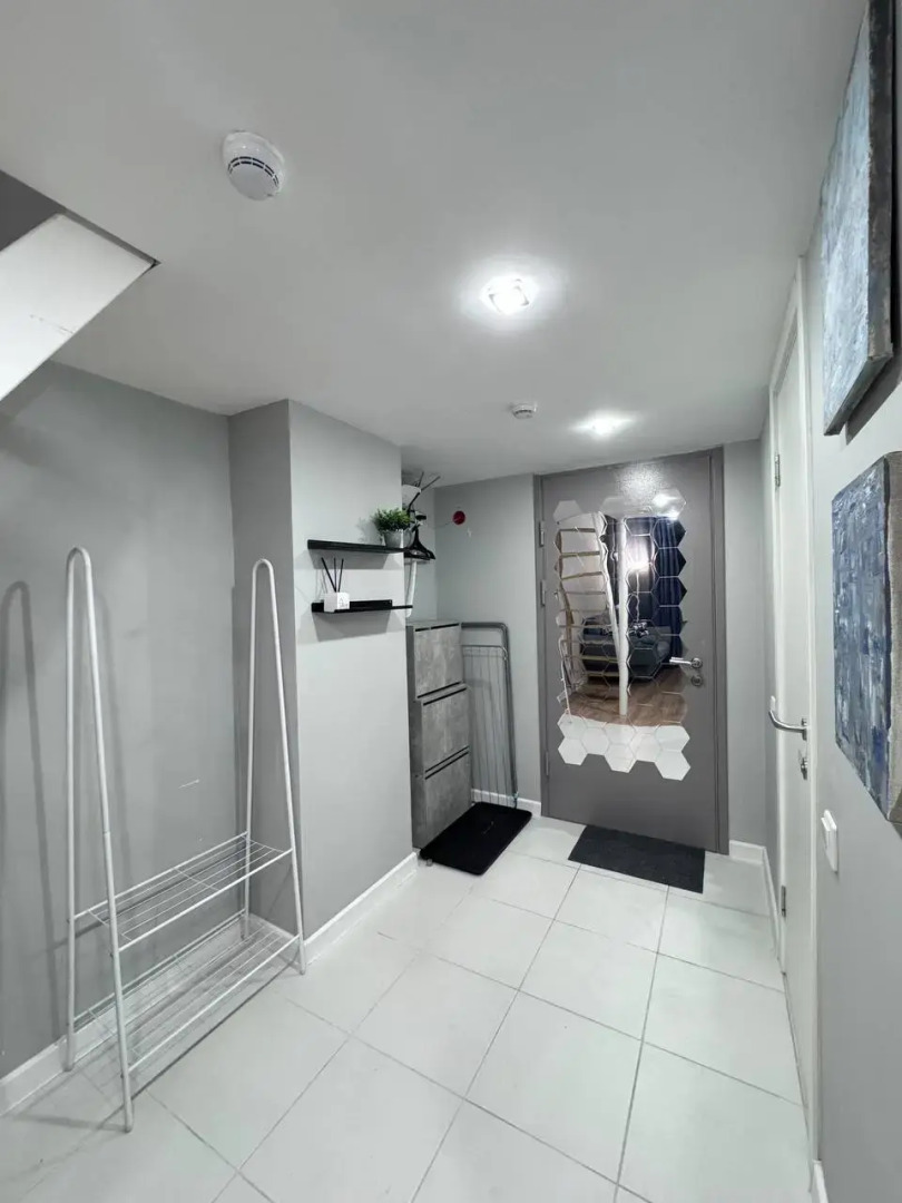 Апартаменты Двухуровневые апартаменты Cozy Lair  у метро Бауманская