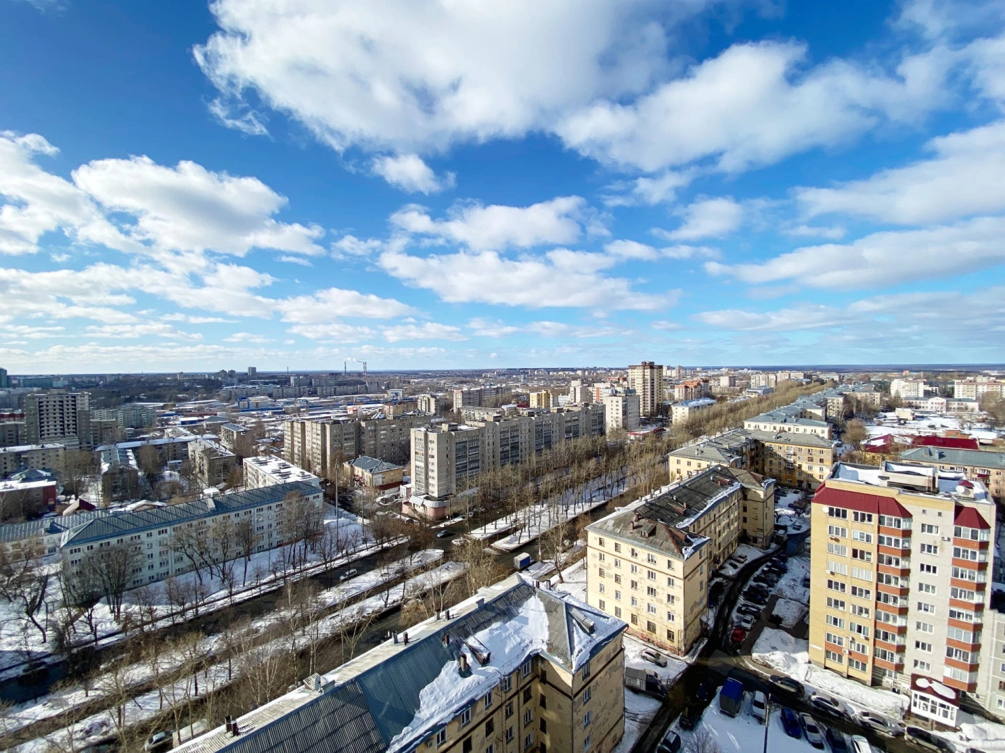 Квартира 3-к Квартира на Октябрьском Проезде 18