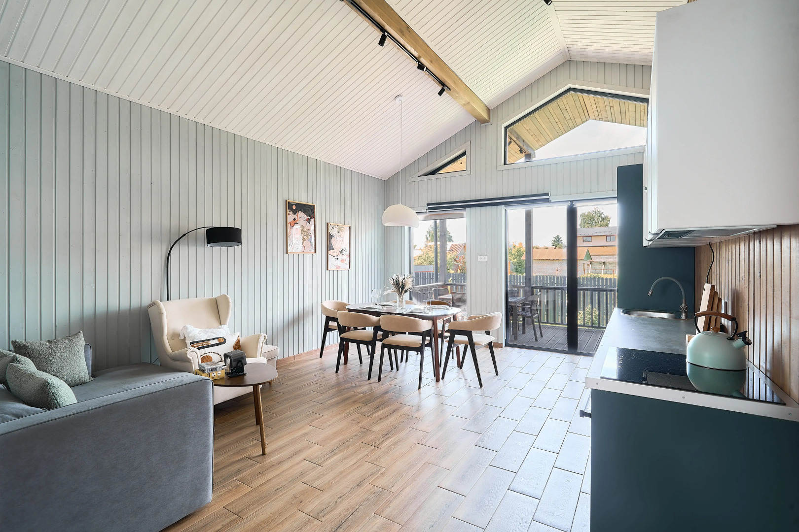 Частный дом Уютный дом с баней, чаном и барбекю у реки — для комфортного отдыха