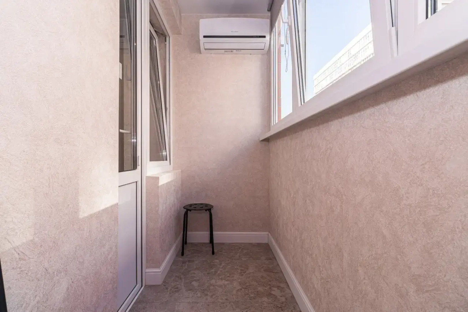 Апартаменты Lux 1-комнатная в ЖК Самолёт