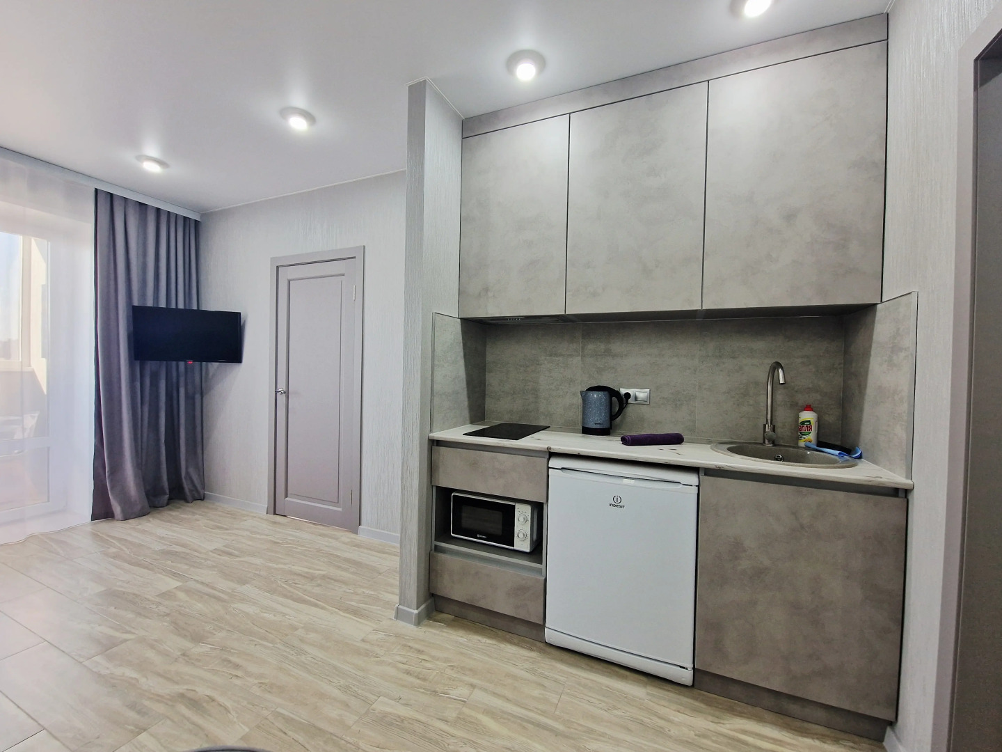 Апартаменты двухкомнатные  в новостройке