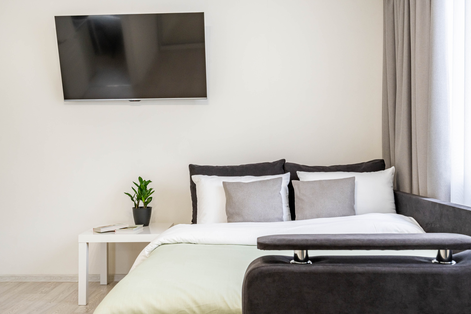 Квартира Light у Ленинского проспекта Satin Home