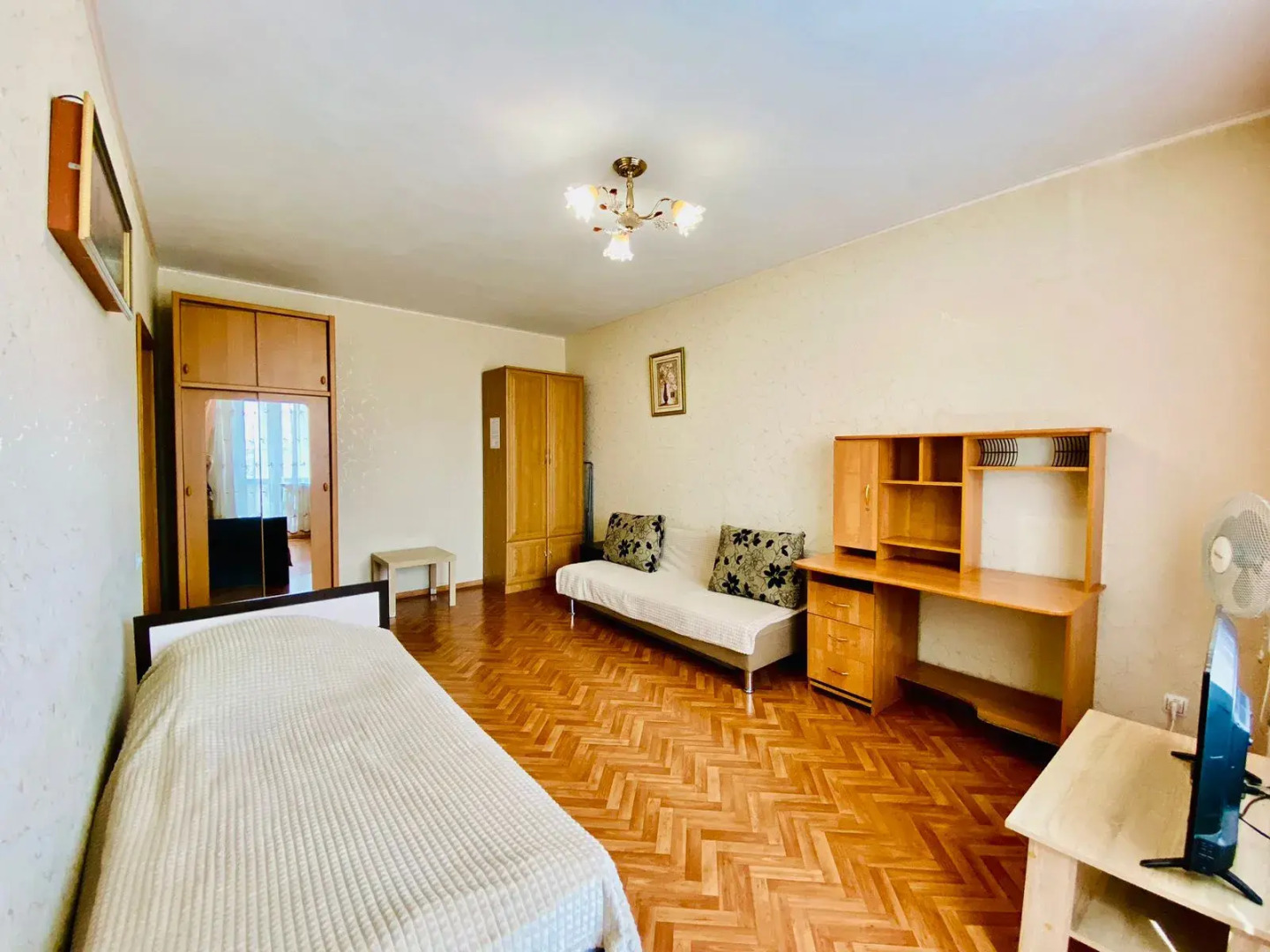 Апартаменты Бульвар Энтузиастов 2 Б