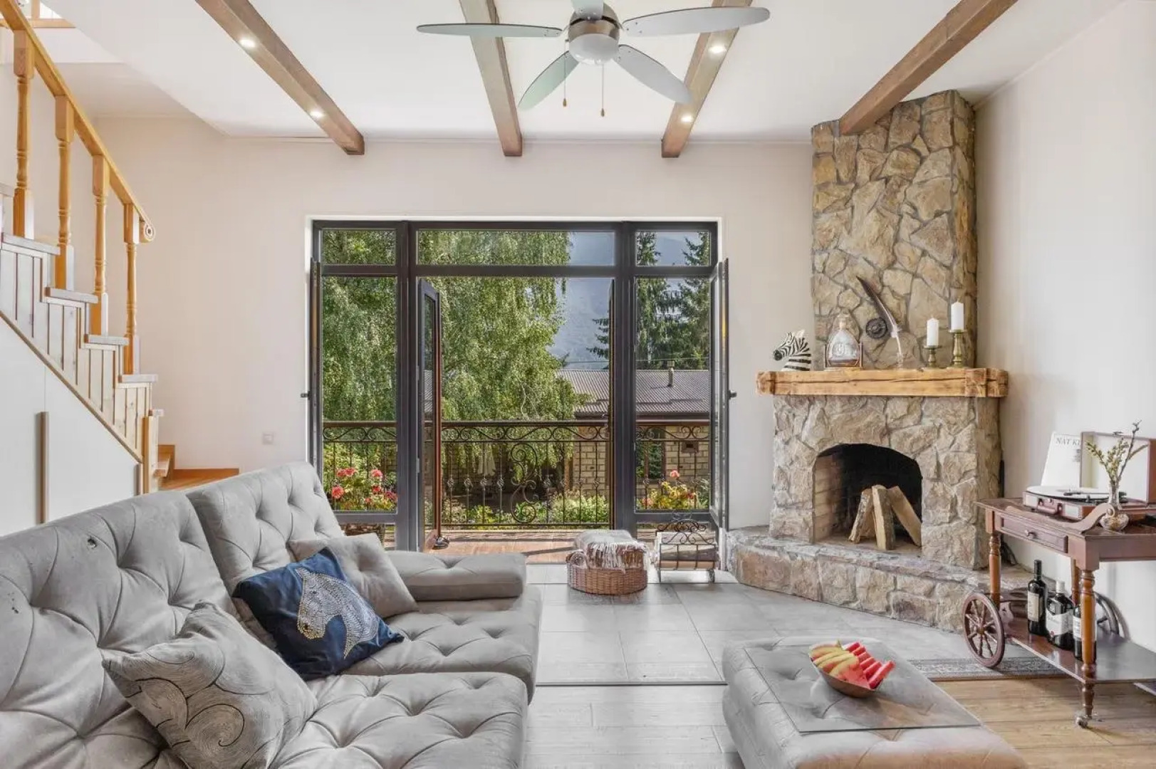 Частный дом Райский уголок среди гор и альпийских лугов