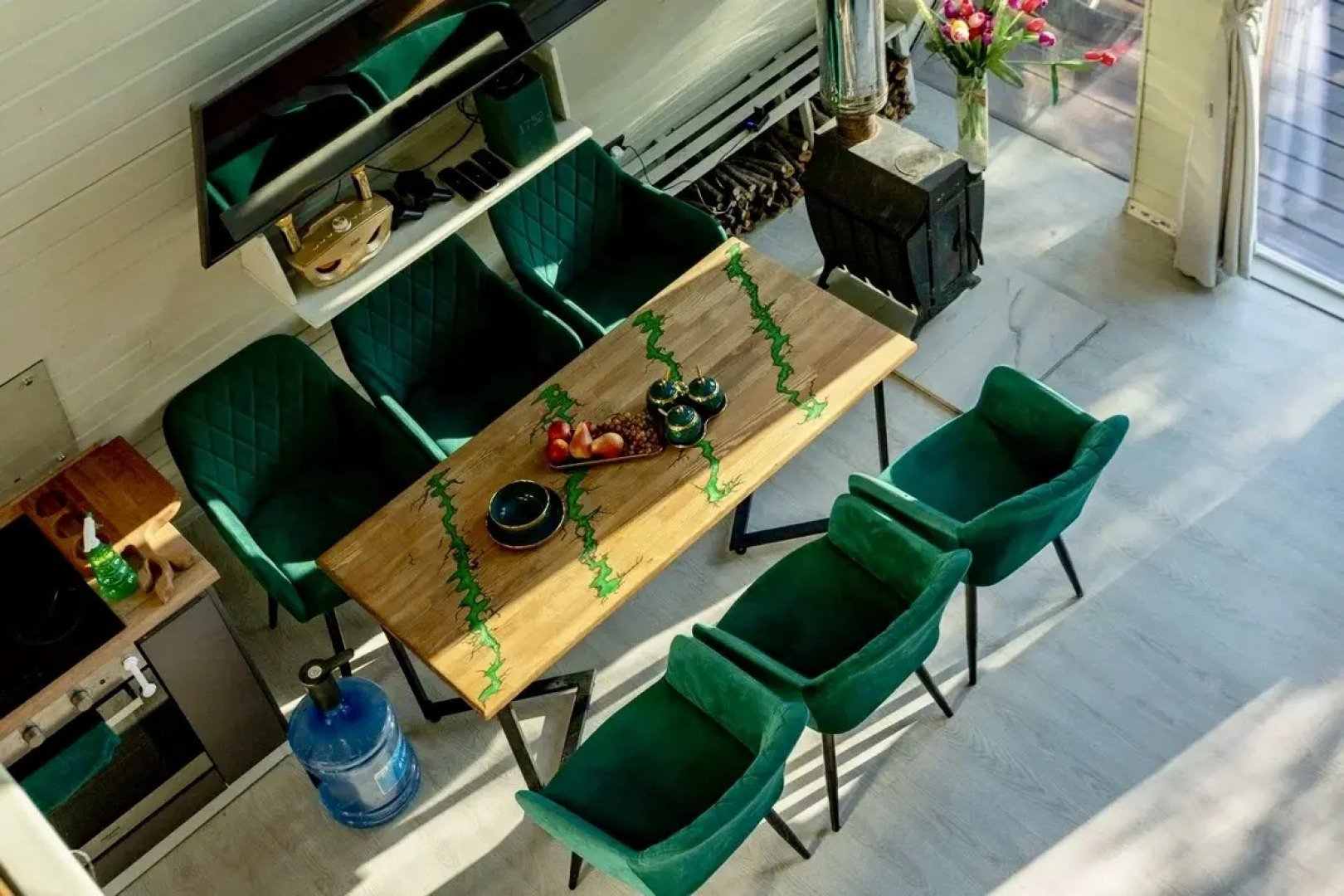 Частный Дом с Бассейном в Стиле Афрейм с Баней и Чаном