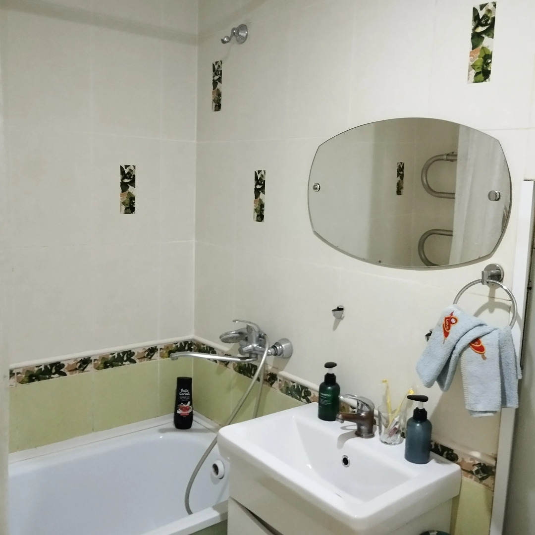 Квартира 8ми местная в центре