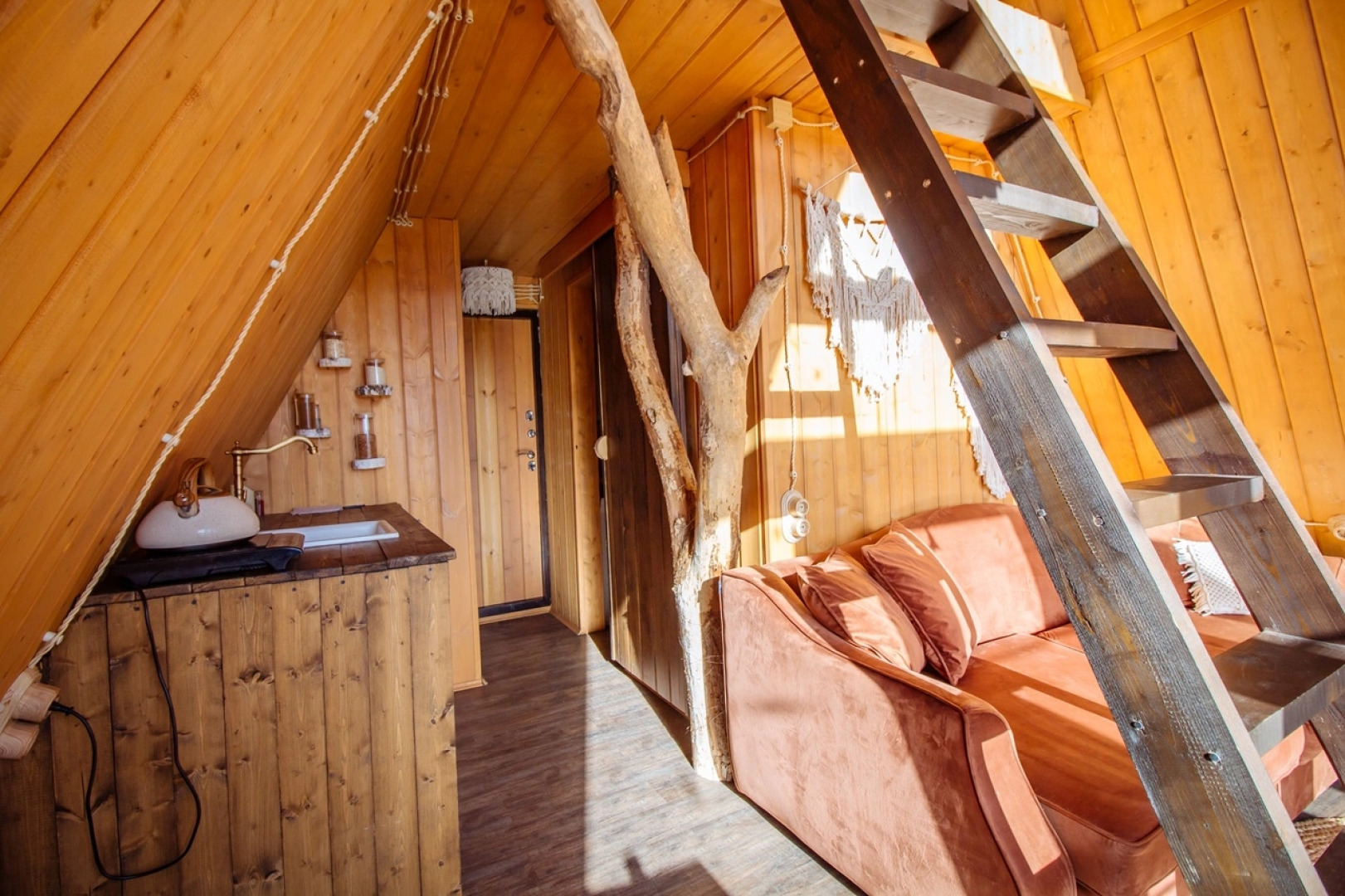 Глэмпинг На Краю Земли