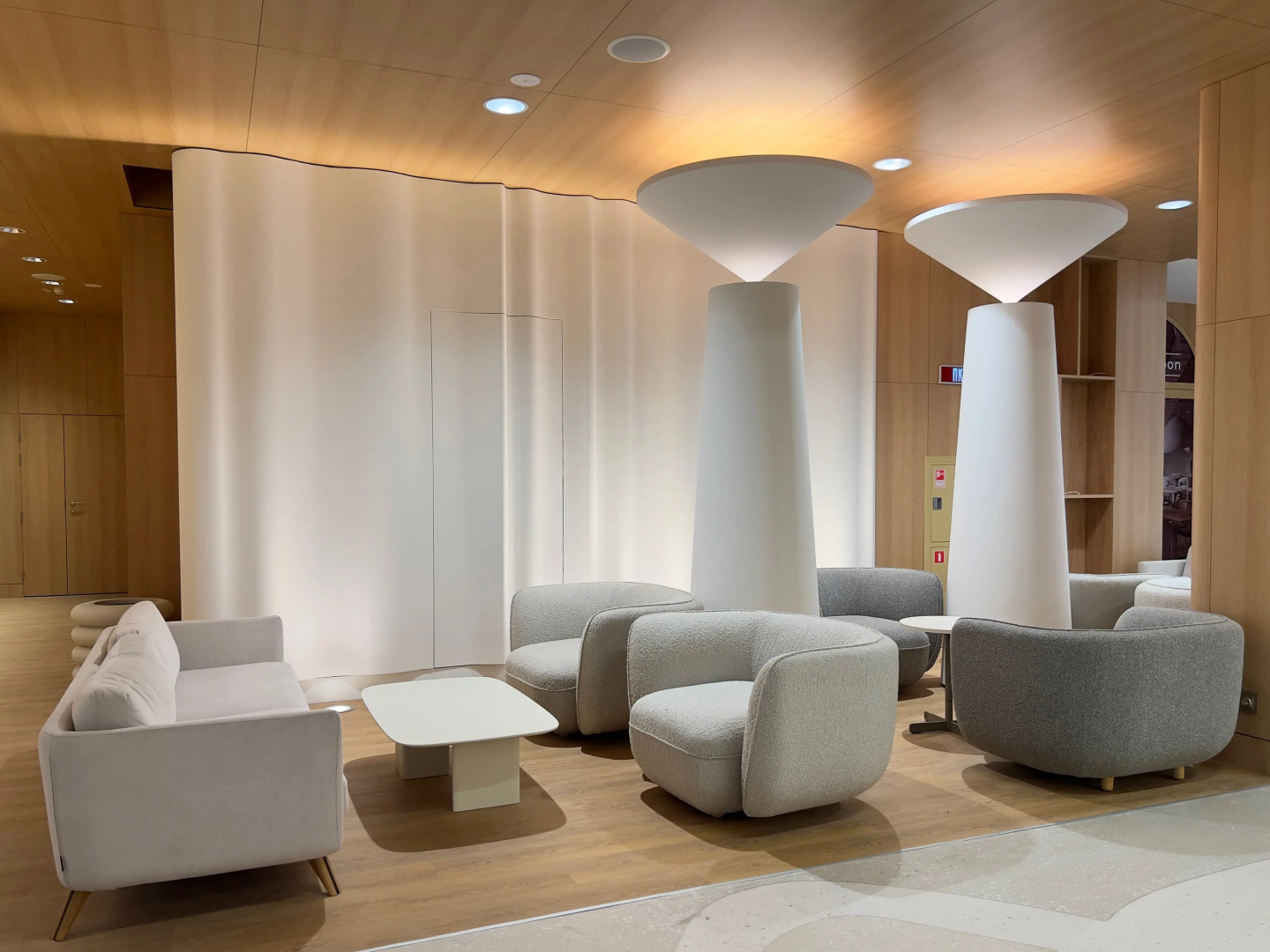 Апартаменты Granada шикарный номер в новом отеле в Адмиралтейском районе на набережной Обводного канала