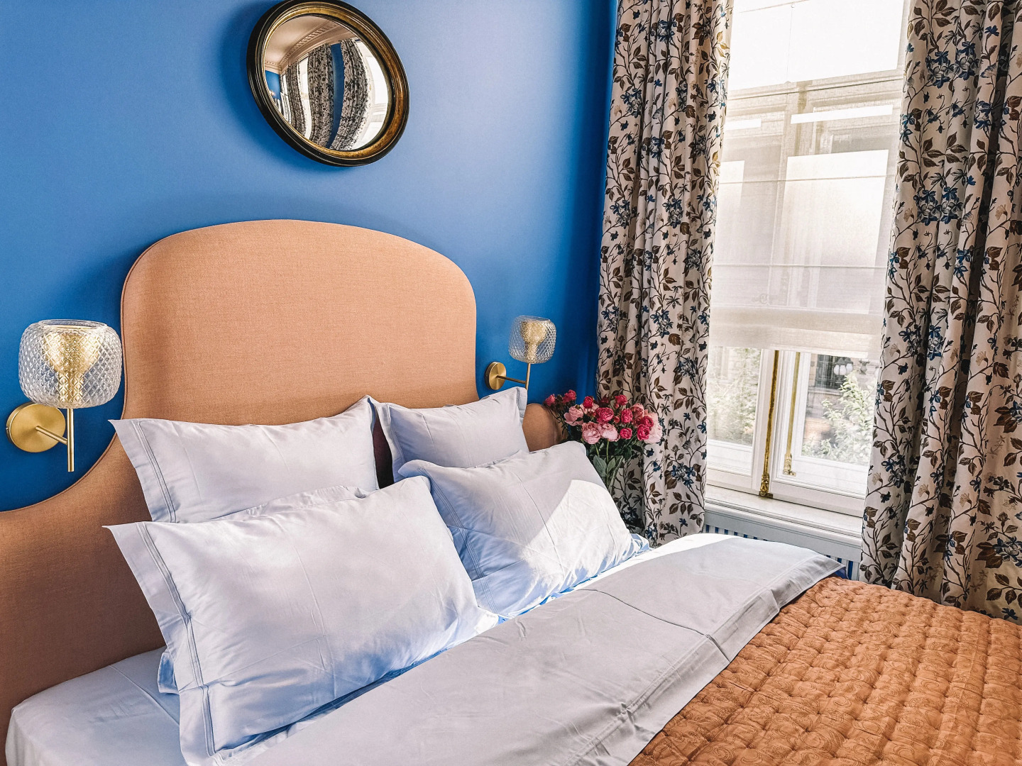 Апартаменты Эксклюзивная квартира Уголок Парижа